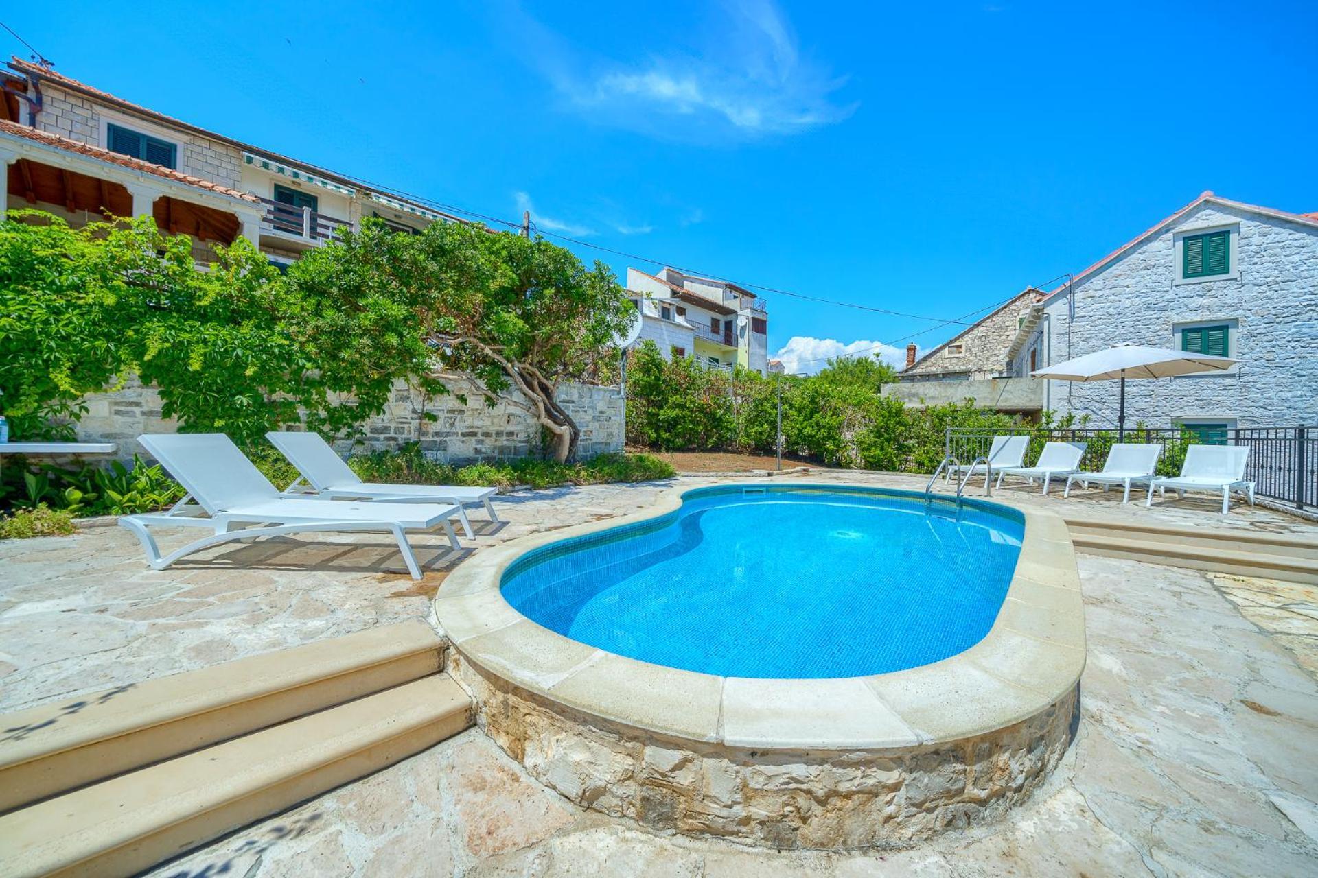 Villa Bonaca Perfect Location For A Holiday With Friends Or Family, Heated Pool سومارتين المظهر الخارجي الصورة