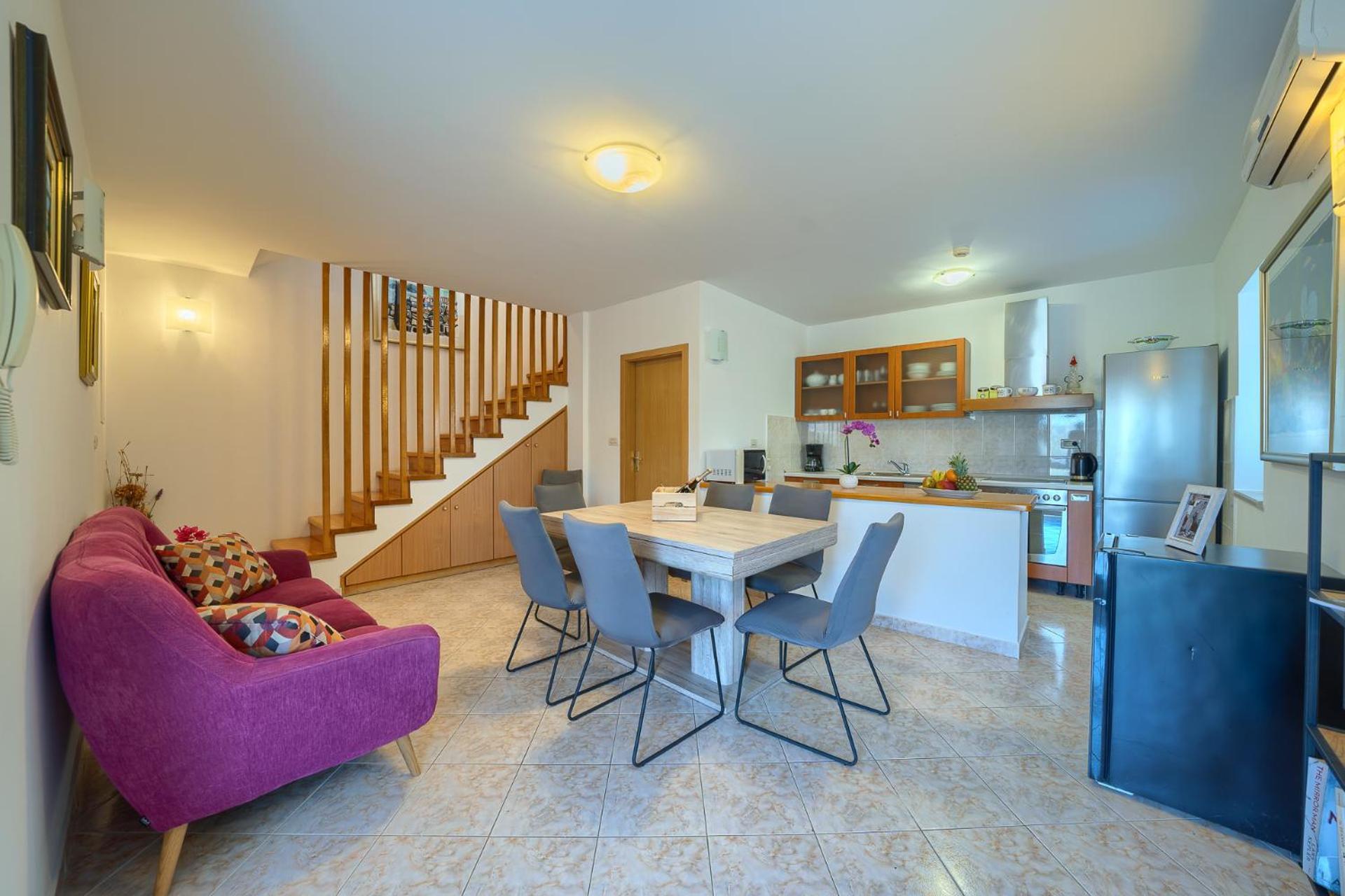 Villa Bonaca Perfect Location For A Holiday With Friends Or Family, Heated Pool سومارتين المظهر الخارجي الصورة